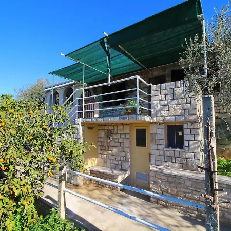 Area Stone House * Vela Luka