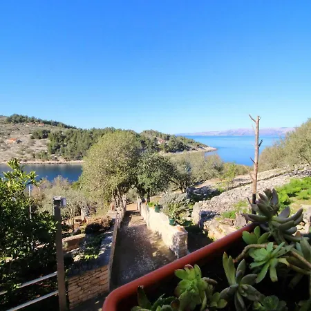 Semesterbostad Area Stone House