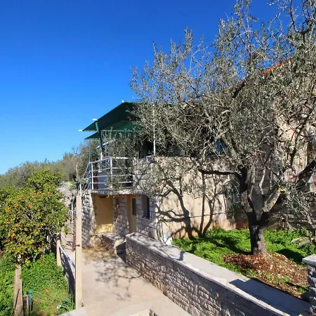 Area Stone House * Vela Luka